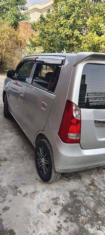 Suzuki Wagon R 2019 4