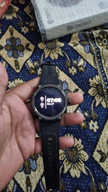 zero lifestyle armoure smart watch. 5