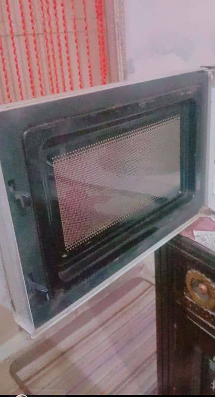 oven at very reasonable price 2