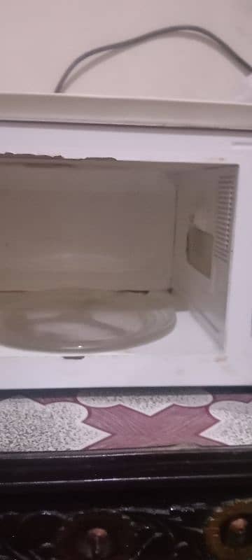 oven at very reasonable price 3