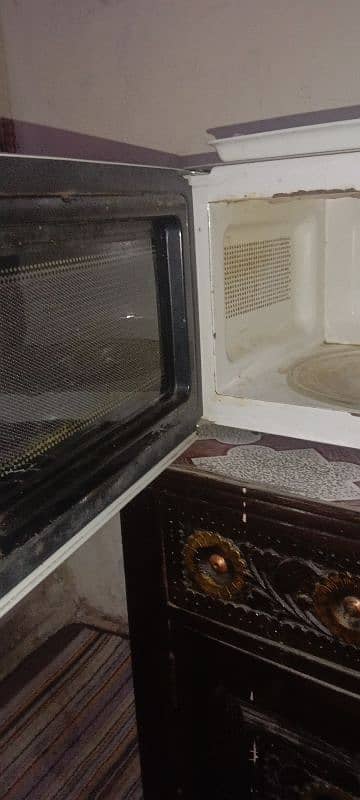 oven at very reasonable price 4