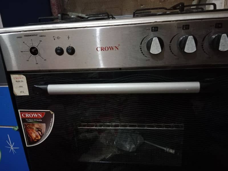 chulha gas wala oven Bhi Hai nichy 1