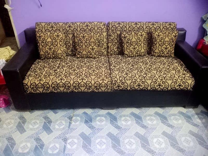 Sofa Set 0