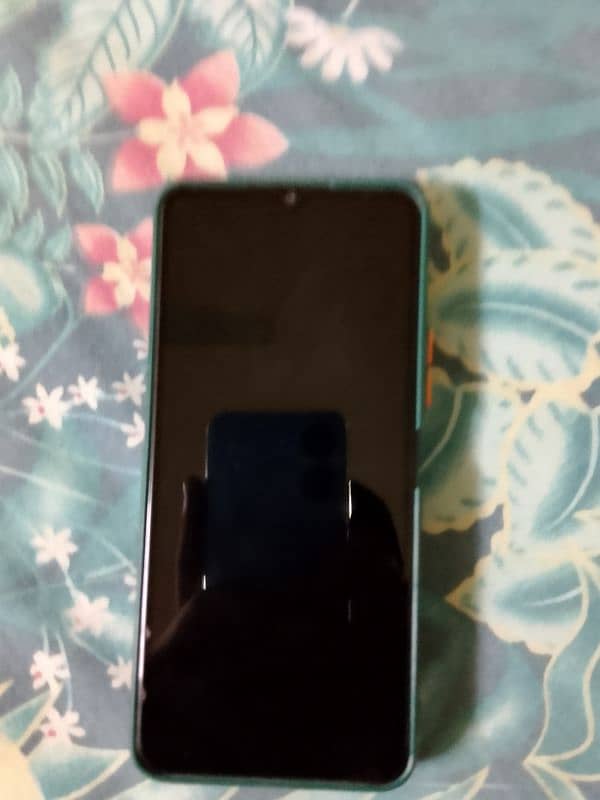 vivo  mobile phone 2/32 condition 10/9  good phone this price 6