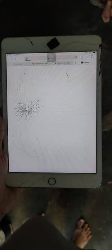 ipad mini 5 64gb frant broken power button not warking 3