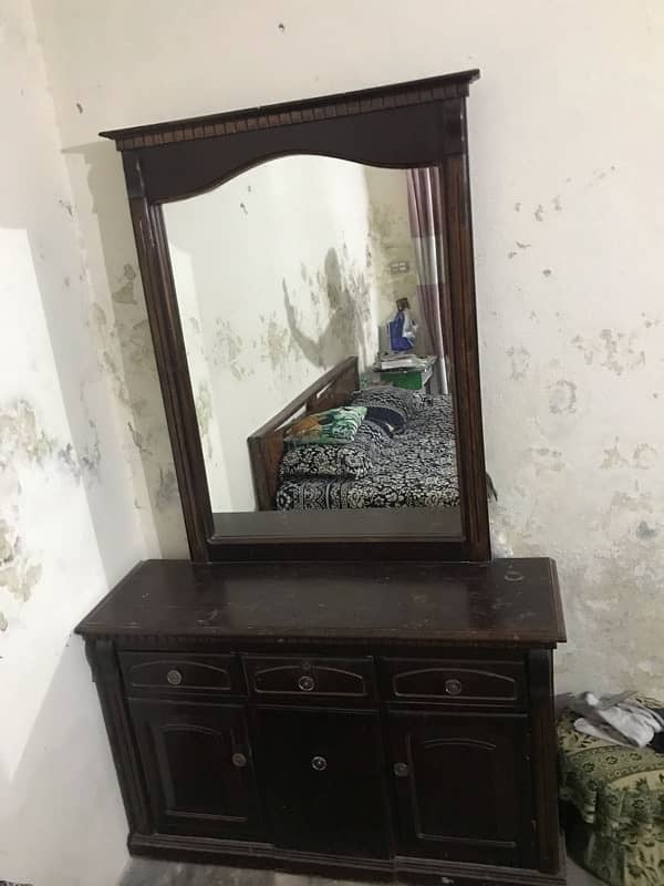 Dressing Table 2