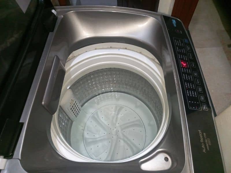 Used haier fully automatic machine 2month used mobile no 03352369236 1