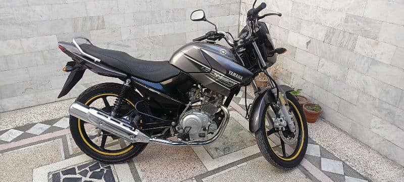 Yamaha ybr 125 0