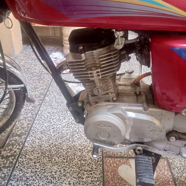 Honda 125 2004 4