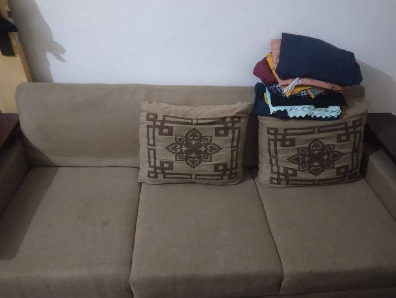 used sofa 0