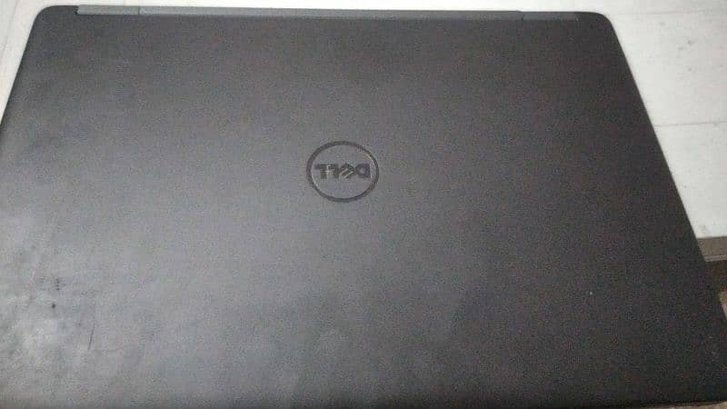 Dell Latitude 5550 4