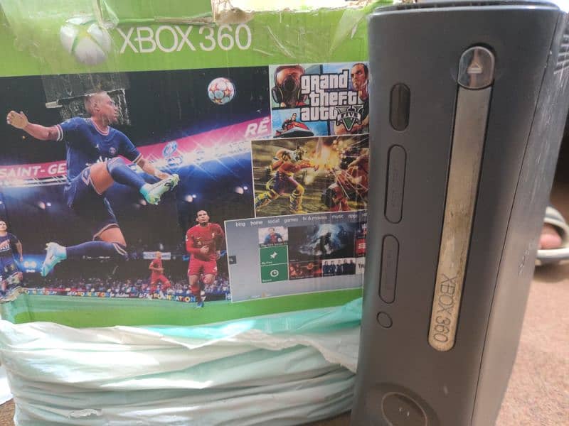 Xbox 360 fat edition 1