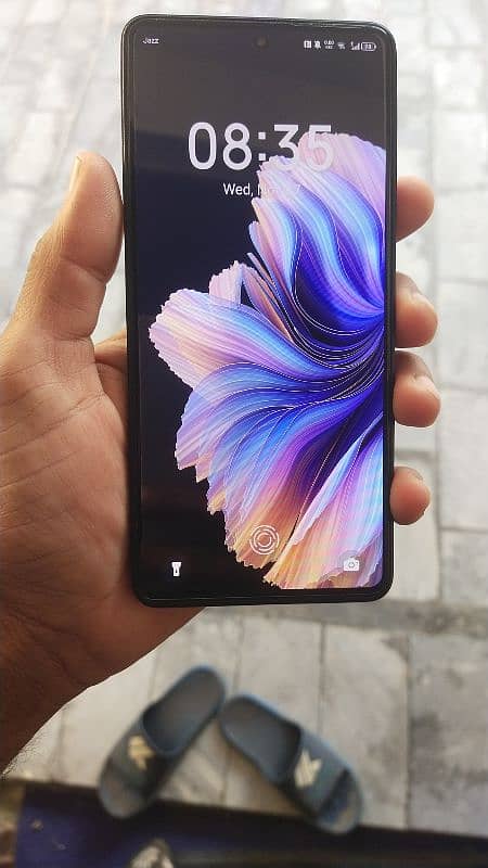 Tecno camon 20 pro 10/10 condition 2