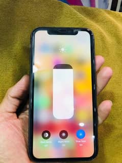 iPhone 11 64gb factory unlock black colr water pack