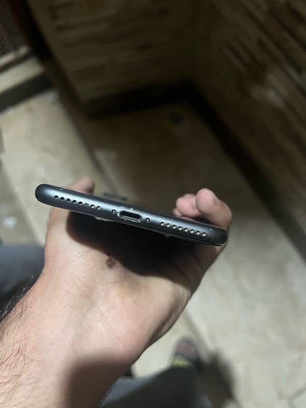 iPhone 8+ pta approve all ok koi fault niha 2