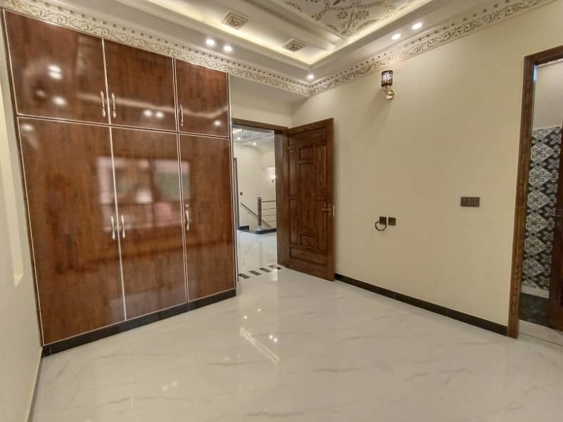 5 Marla Brand New Beautiful or Spanish House Solid Construction A+++ Gated Area Near Park Market And Mosque Near to Main Boulevard 17