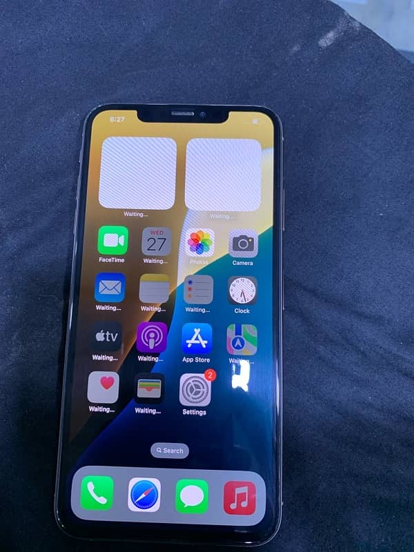 xs max pta face id kharb baki 10by 10  battery 77   64 gb 1