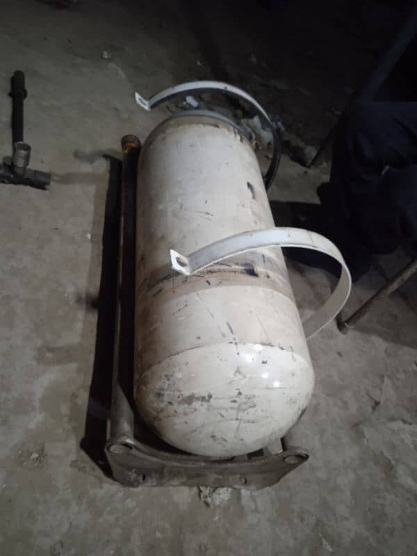 CNG CYLINDER CNG CYLINDER 50 KG WITH LPG KIT made in Italy 1