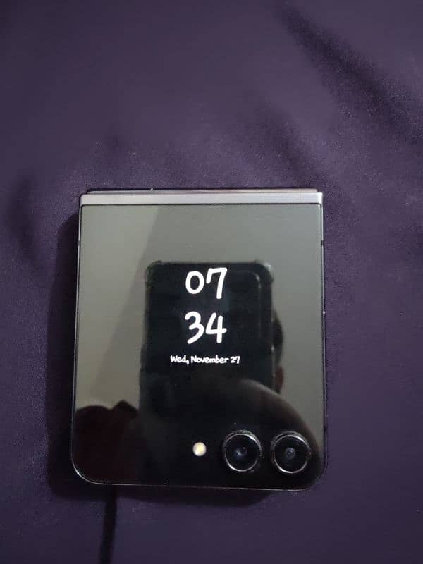 Samsung Z Flip 5 black color 8/512gb 1