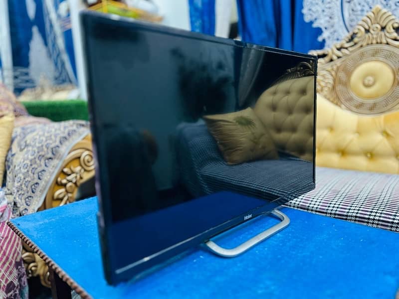 Haier 32 inch led good condition 1