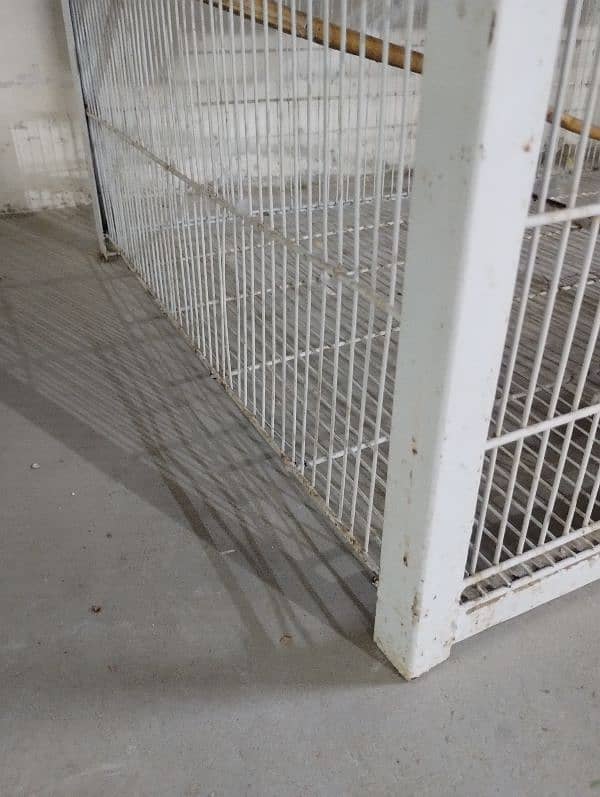 urgent sale cage 5