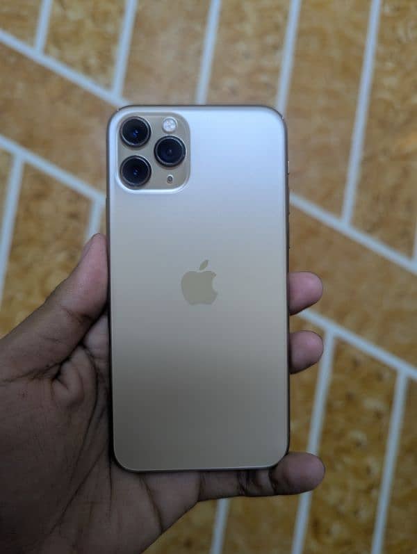 iphone 11pro 64gb pta approved 0