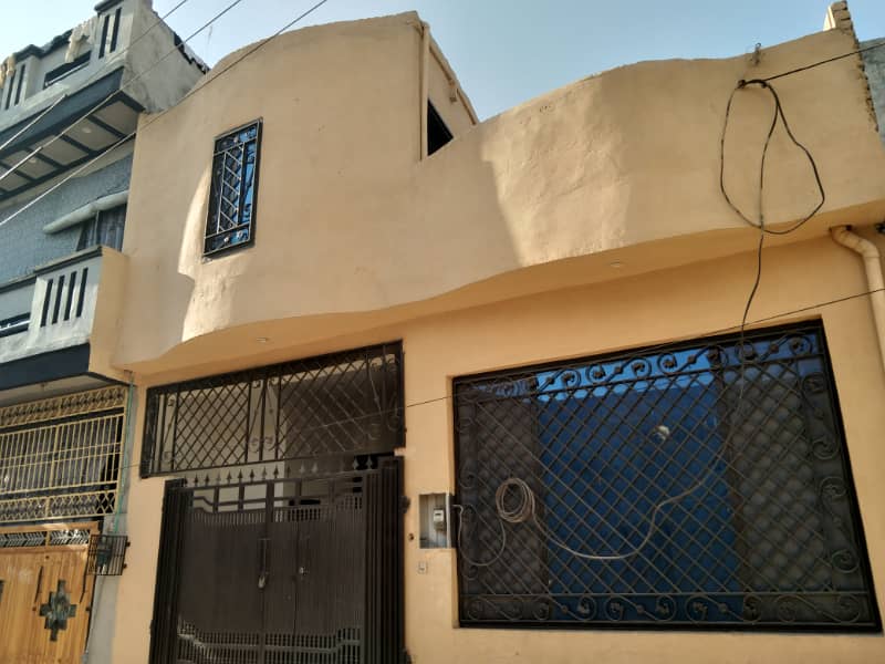 3.5 marla House near to gate gulshan Abad 19