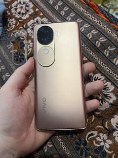 vivo v40e