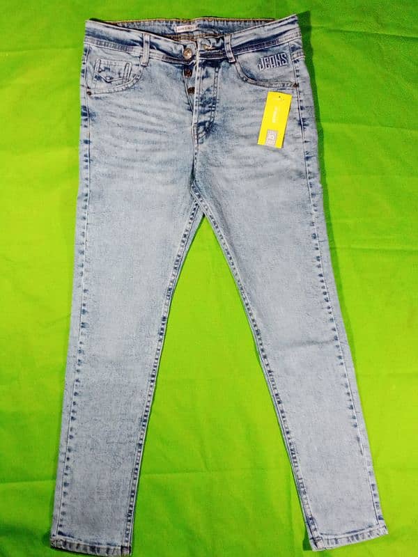 Embossing Jeans 8