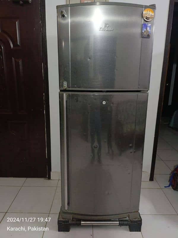 Dawlance fridge used 16CFT 2