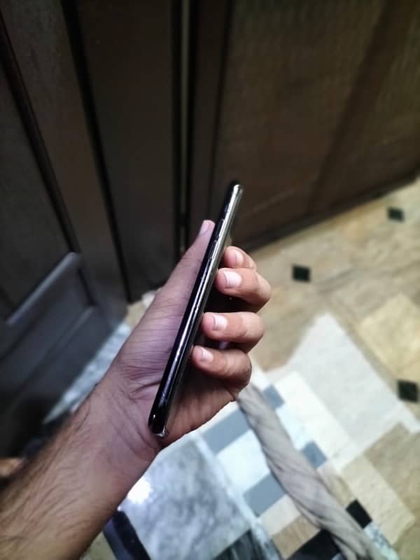 iPhone 11 Pro 256 pta approved 3