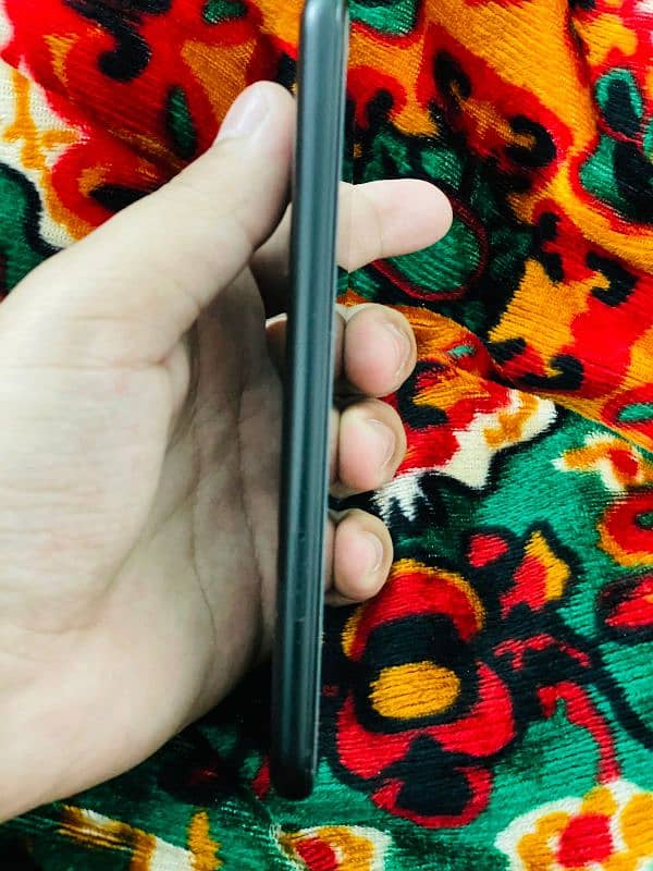 Google pixel 4a 4g with original charger 5