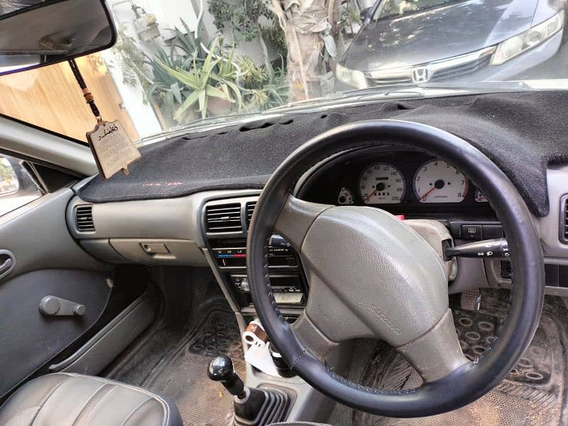 Suzuki Cultus VXR 2005 Family Car 5