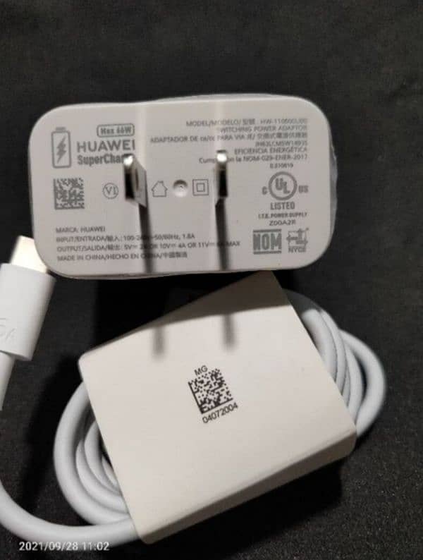 Huawei super fast 66 or 40 watt charger 1