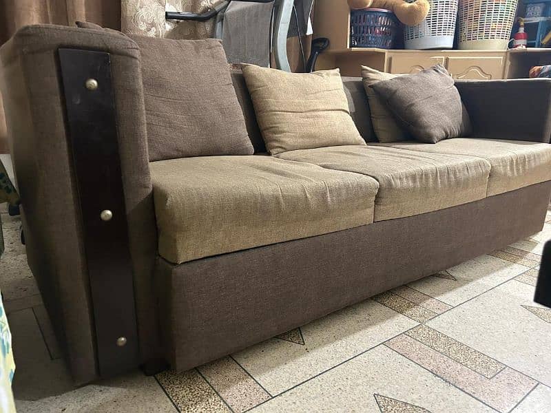 6 Seater Sofa Available For Sale 0