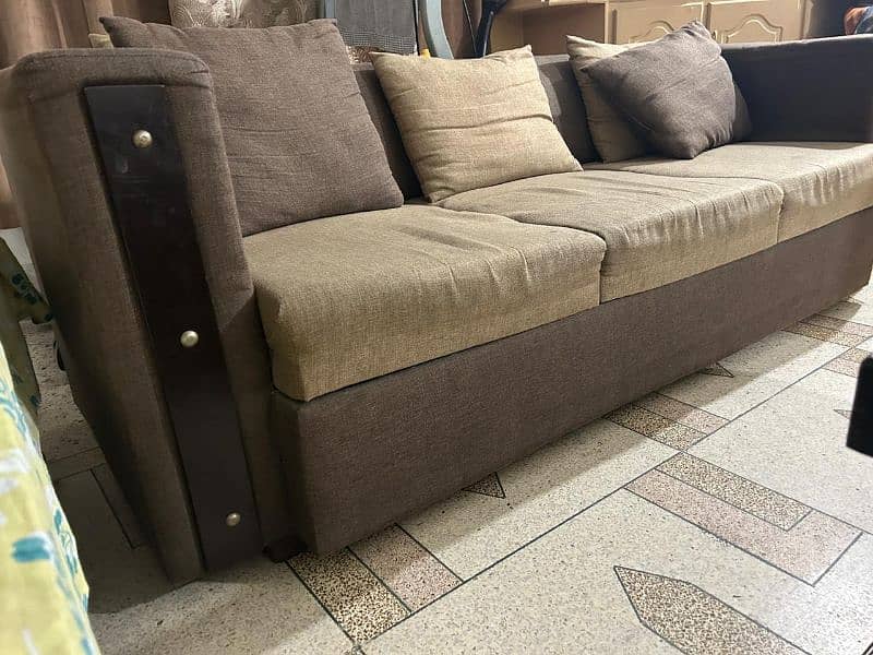 6 Seater Sofa Available For Sale 3