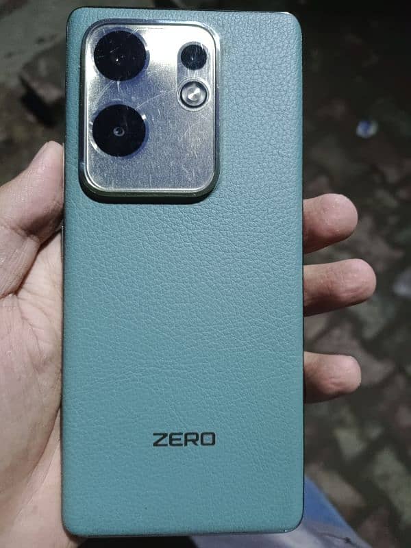 infinix Zero 30 . . 0