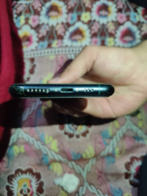 iphone 11 pro 256 gb non Pta 5