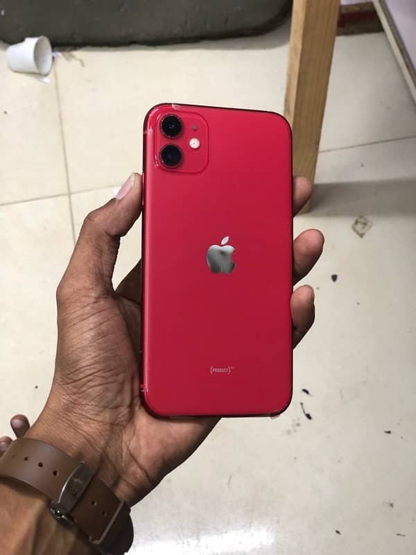 iPhone 11 for sell red colour 64GB nopta uphone sim working 3