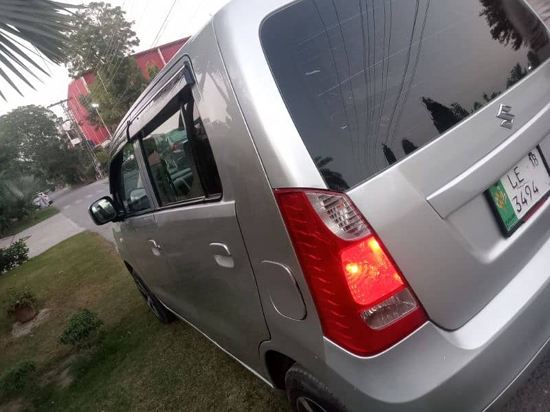 Suzuki Wagon R 2017 4