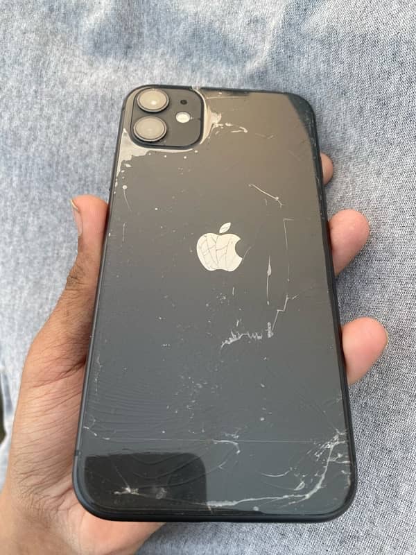 iphone 11 BLACK 4