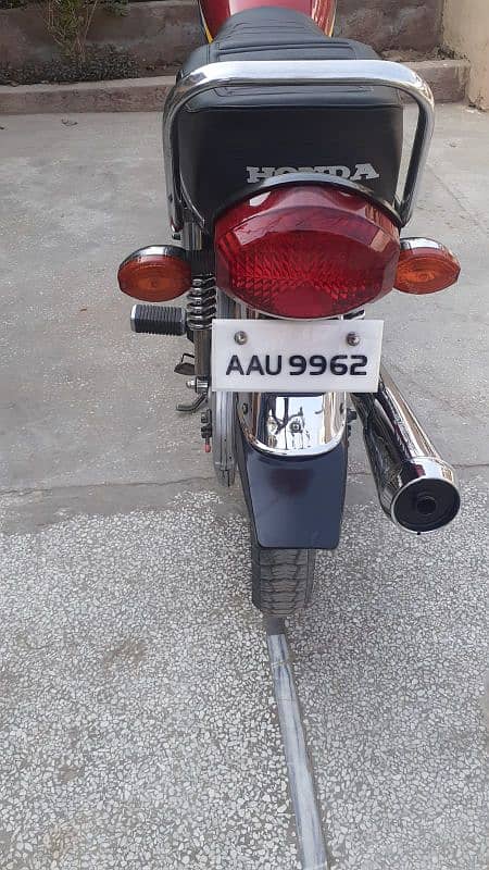 Honda 125 4