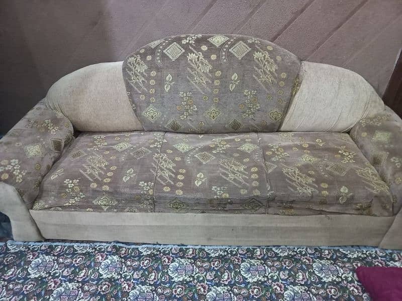 Sofa set 0