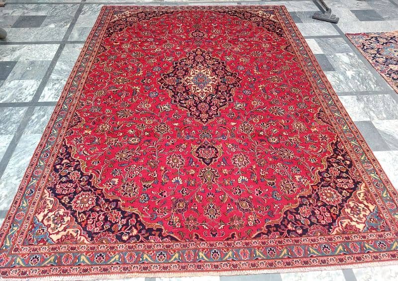 hand made carpets 0