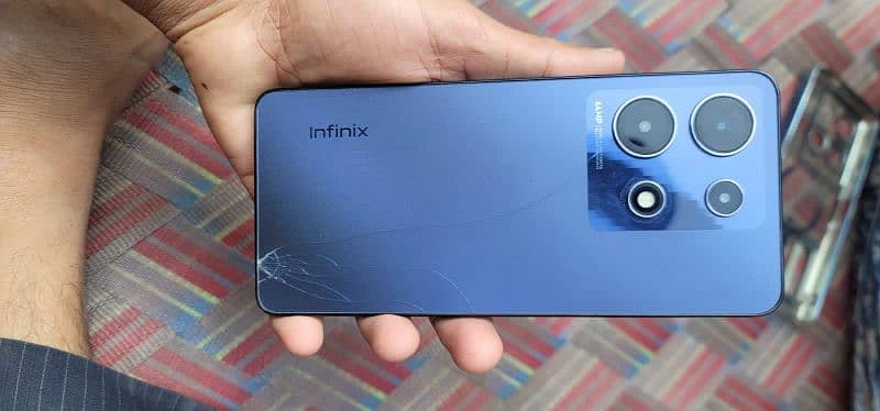 infinix note 30 8+8 ram. 256. GB memory complete box. ? 1