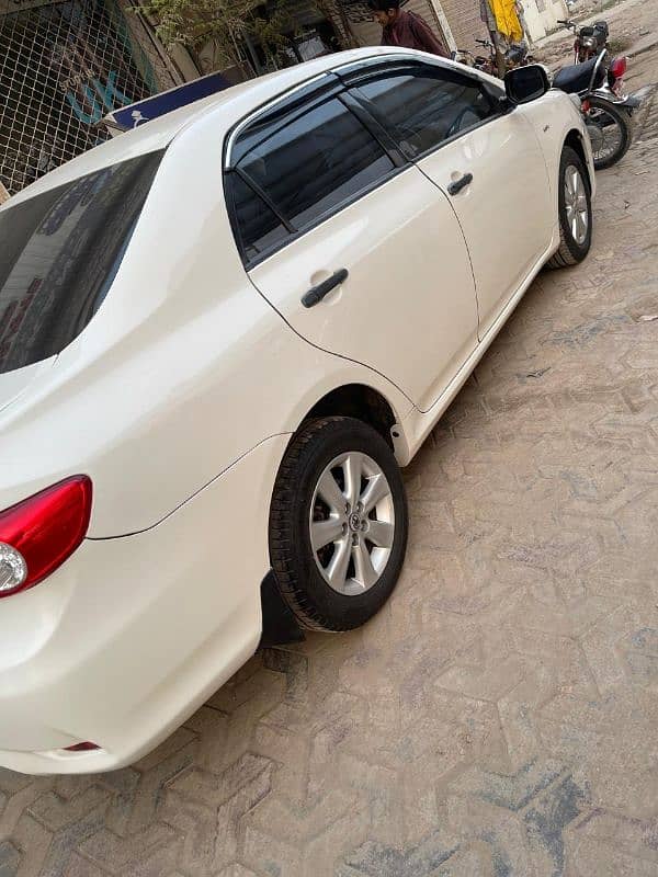 Toyota Corolla XLI 2014 13