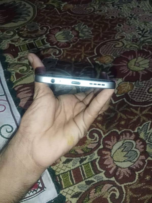 al to al ok hai camplet saman Hai  11 month warranty hai 3