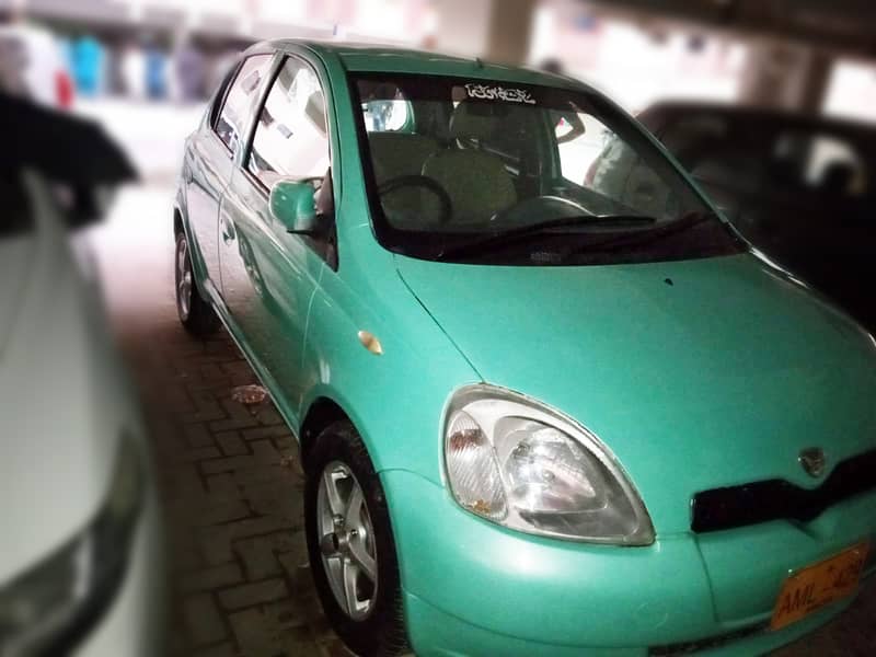 Toyota Vitz 1999 FL 1.0 3