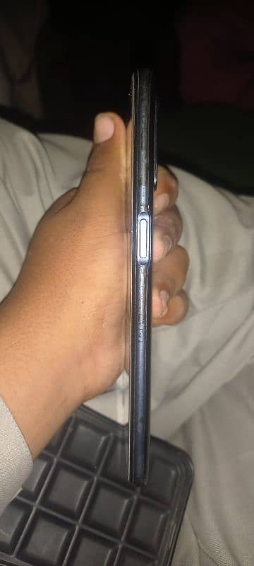 oppo a54 4/128 all ok sirf glass change karwaya hai kit 1