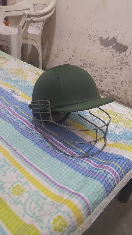 Hard ball cricket full kit 2 month use very good condition 0